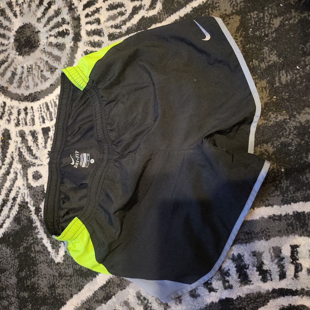 Ladies nike dry fit loose workout shorts.
